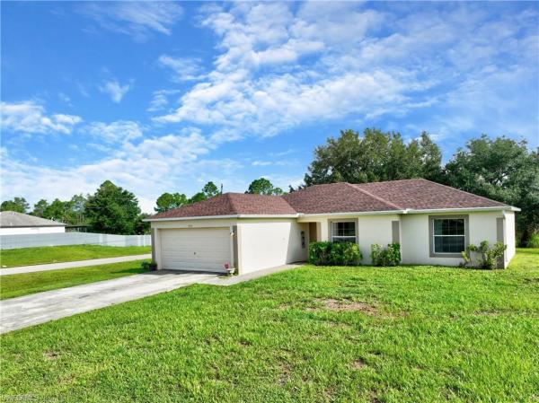 Greenbriar, 446 Windermere Dr, Lehigh Acres, Florida 33972, image 3