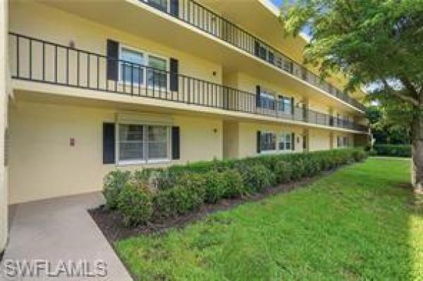 1085 Forest Lakes Dr #8102, Naples, Florida 34105, image 1