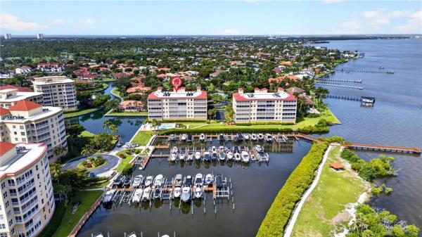 Harbour Isle Estates, 15210 Portside Dr #402, Fort Myers, Florida 33908, image 3