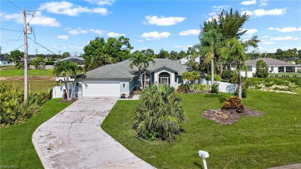 Cape Coral Residential, 2014 25th Pl, Cape Coral, Florida 33993, image 1