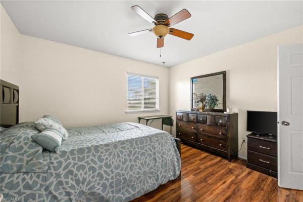 Valencia Country Club, 1541 Birdie Dr, Naples, Florida 34120, image 2