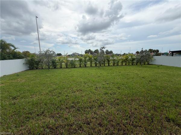 Cape Coral, 336 31st Pl, Cape Coral, Florida 33991, image 1