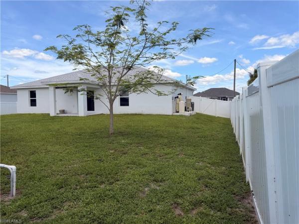 Cape Coral, 3214 14th Pl, Cape Coral, Florida 33909, image 2