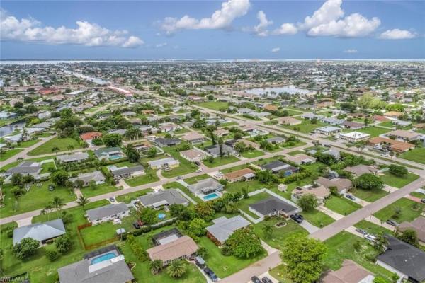 Cape Coral Residential, 117 45th Ter, Cape Coral, Florida 33904, image 3