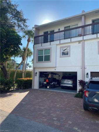 Marina Villas At Olde Naples, 995 S 9th Ave #6, Naples, Florida 34102, image 3