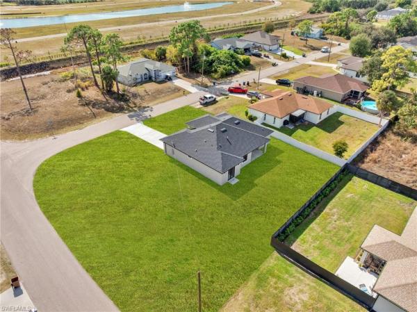 Buckingham Park, 14261 Chancellor St, Fort Myers, Florida 33905, image 2