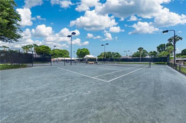 4570 Trawler Ct #102, Fort Myers, Florida 33919, image 1