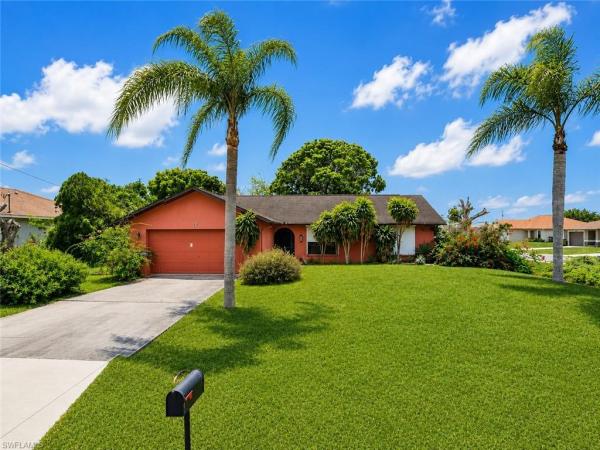 Cape Coral Residential, 818 11th Ter, Cape Coral, Florida 33909, image 1