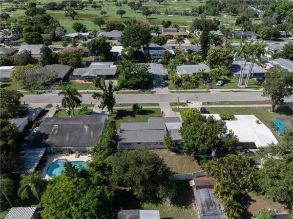 Country Club Homes, 1643 Ricardo Ave, Fort Myers, Florida 33901, image 3