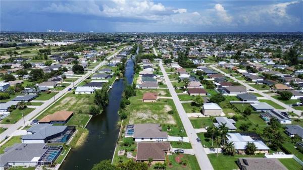 Cape Coral, 619 26th Ter, Cape Coral, Florida 33914, image 1