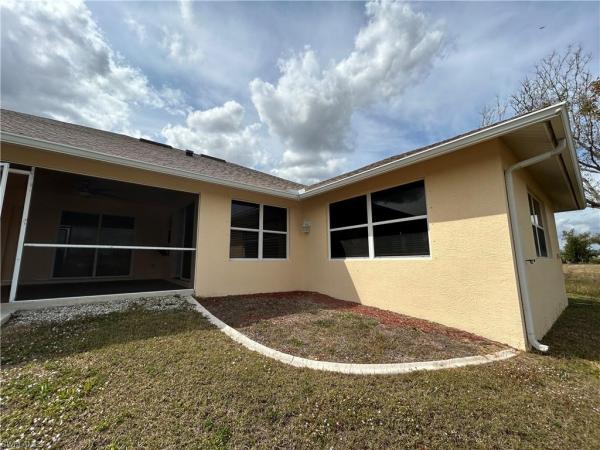 Cape Coral Residential, 1405 5th Pl, Cape Coral, Florida 33909, image 2