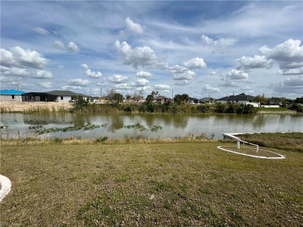 Cape Coral Residential, 1405 5th Pl, Cape Coral, Florida 33909, image 1