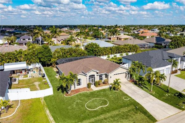 Cape Coral, 2649 32nd St, Cape Coral, Florida 33914, image 2