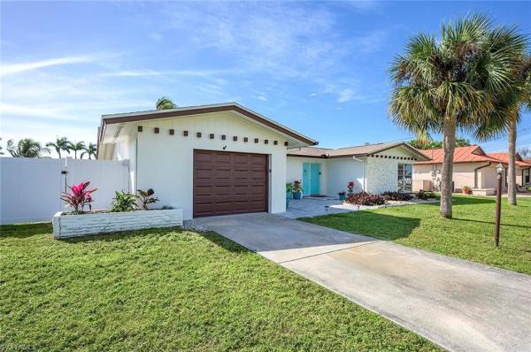 Cape Coral Residential, 1432 Wellington Ct, Cape Coral, Florida 33904, image 3