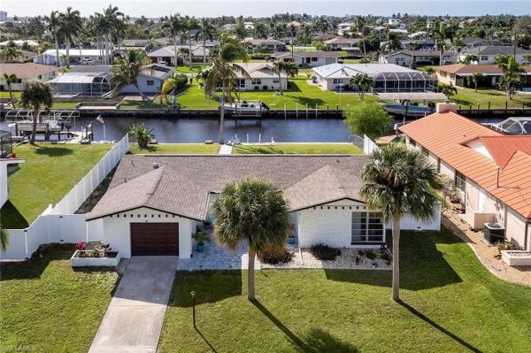 Cape Coral Residential, 1432 Wellington Ct, Cape Coral, Florida 33904, image 2