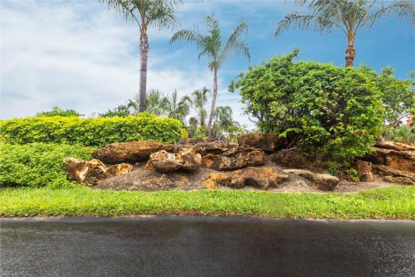 Pheasant Court Villas, 16737 Pheasant Ct, Fort Myers, Florida 33908, image 3
