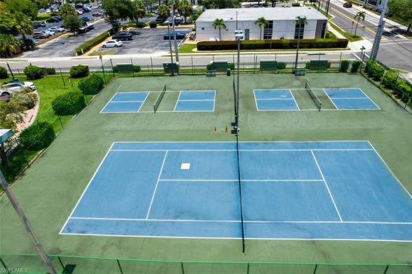 Pointe Royale, 1900 Virginia Ave #102, Fort Myers, Florida 33901, image 3