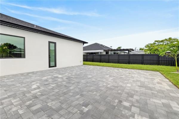 Cape Coral, 3004 S Chiquita Blvd, Cape Coral, Florida 33914, image 3