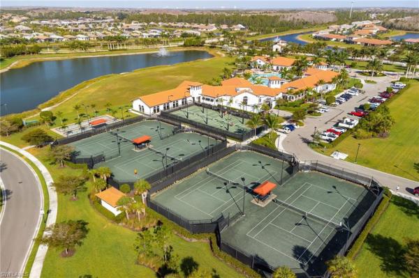 12027 Hawthorn Lake Dr #202, Fort Myers, Florida 33913, image 1