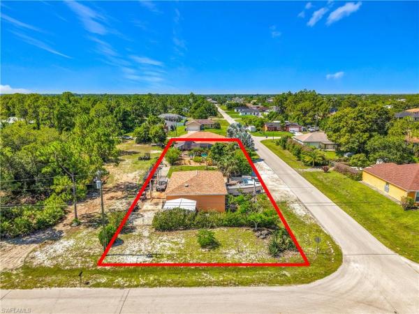 Lehigh Acres, 3522 SW 4th St, Lehigh Acres, Florida 33976, image 2