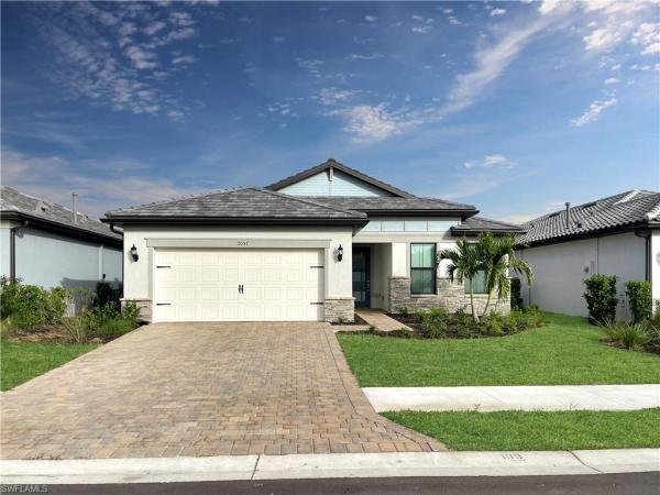 2057 Yellowfin Cir, Naples, Florida 34114, image 1
