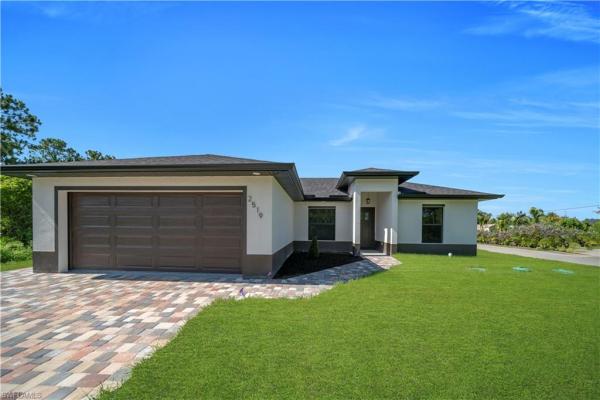 Lehigh Acres, 2519 W 16th St, Lehigh Acres, Florida 33971, image 2