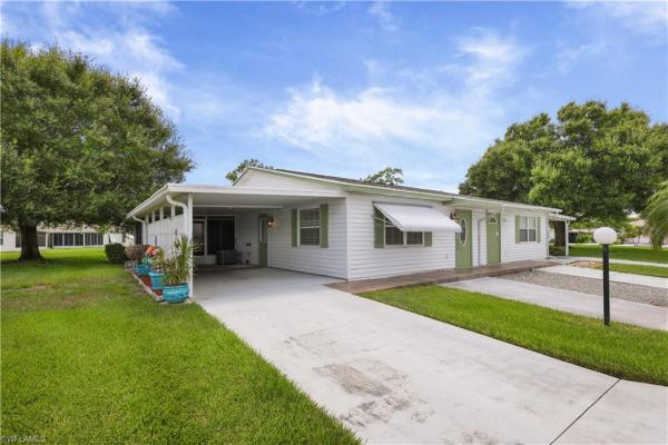 Pinewood, 11 Desert Candle Cir, Lehigh Acres, Florida 33936, image 2