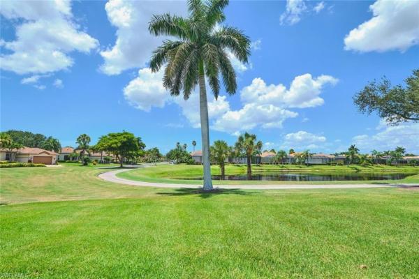 Sommerset Villas, 8838 Middlebrook Dr, Fort Myers, Florida 33908, image 3