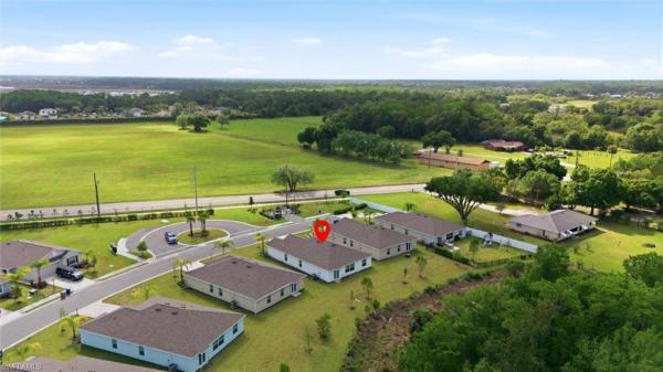 Oakview, 3911 Treasure Oak Way, Fort Myers, Florida 33905, image 3