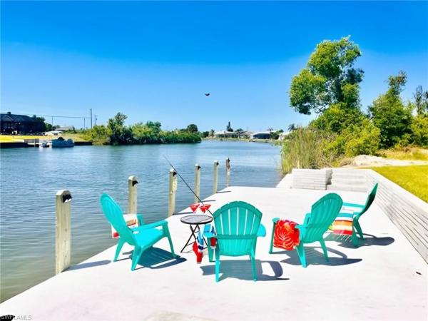 2742 10th St, Cape Coral, Florida 33993, image 1