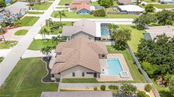 Cape Coral, 1722 2nd St, Cape Coral, Florida 33990, image 3