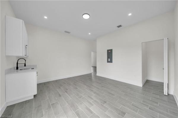Lehigh Acres, 707 E Randall Ave, Lehigh Acres, Florida 33974, image 3