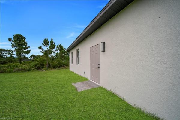 Lehigh Acres, 707 E Randall Ave, Lehigh Acres, Florida 33974, image 2