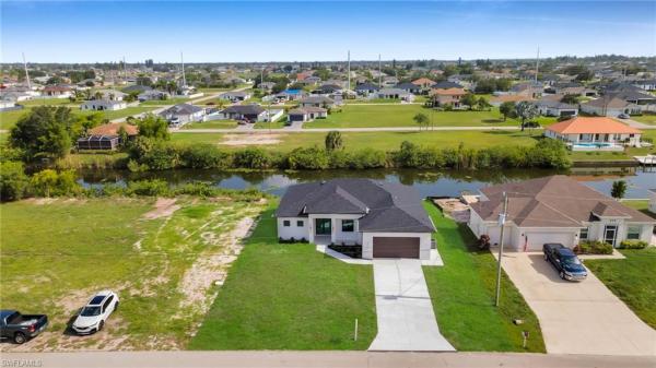 Cape Coral Residential, 216 25th Ter, Cape Coral, Florida 33909, image 3