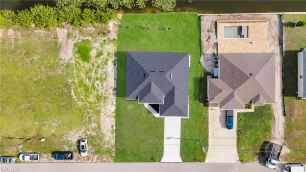 Cape Coral Residential, 216 25th Ter, Cape Coral, Florida 33909, image 2