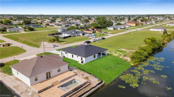 Cape Coral Residential, 216 25th Ter, Cape Coral, Florida 33909, image 1