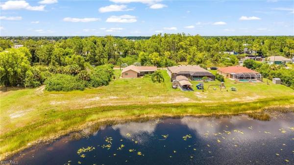 Lehigh Acres, 720 E Chavers St, Lehigh Acres, Florida 33974, image 1