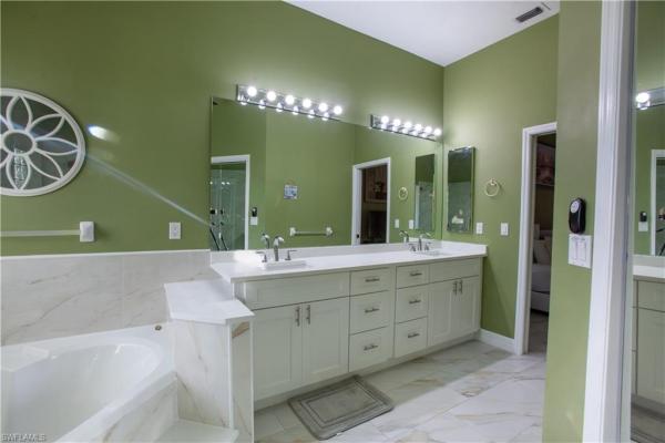 Cape Coral, 2549 38th St, Cape Coral, Florida 33914, image 2