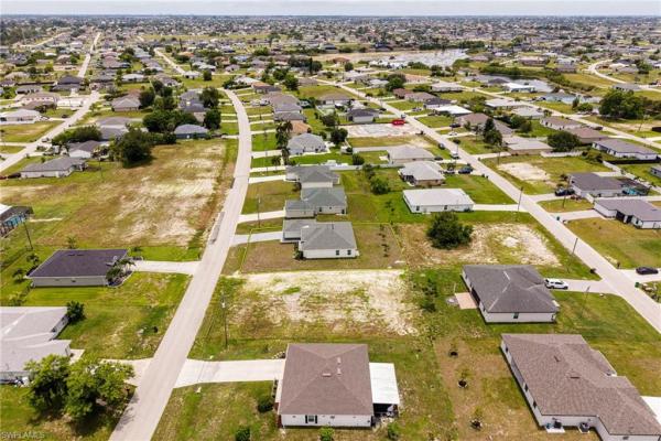 Cape Coral Residential, 2802 3rd Pl, Cape Coral, Florida 33993, image 3