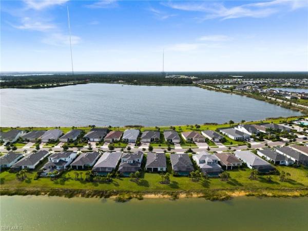 42364 Edgewater Dr, Punta Gorda, Florida 33982, image 2