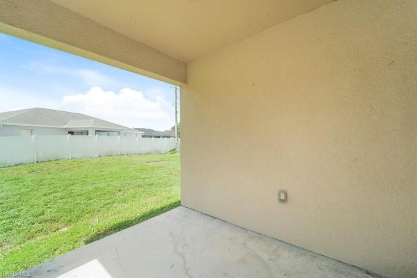 Cape Coral, 714 6th St, Cape Coral, Florida 33991, image 2