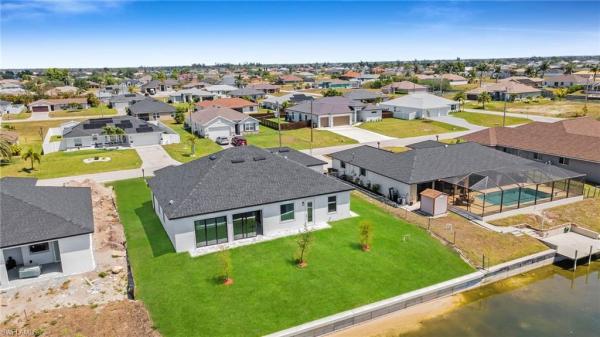 Cape Coral Residential, 318 9th St, Cape Coral, Florida 33993, image 3