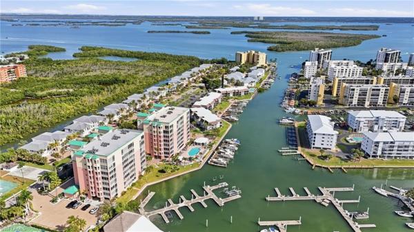 Estero Island Yacht Racquet Club, 200 Lenell Rd #120, Fort Myers Beach, Florida 33931, image 2
