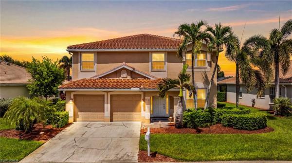 Silverlakes, 11117 Lakeland Cir, Fort Myers, Florida 33913, image 2