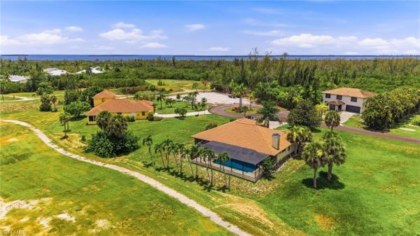 Alden Pines, 14366 Tamarac Dr, Bokeelia, Florida 33922, image 3