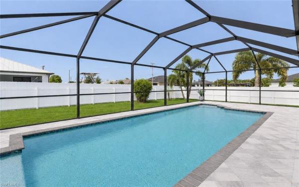 Cape Coral, 1916 12th Ter, Cape Coral, Florida 33991, image 2