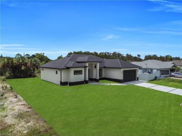 Mirror Lakes, 731 La Plata Ave, Lehigh Acres, Florida 33974, image 1