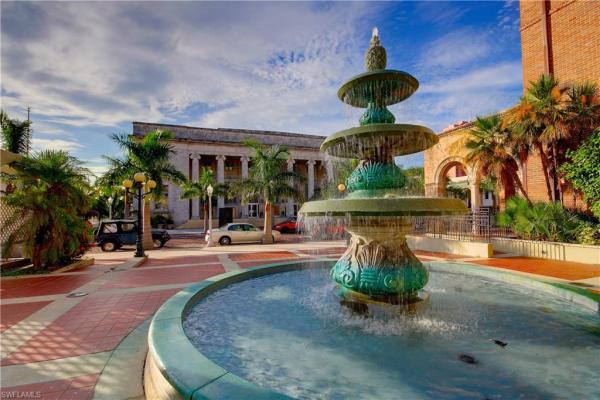 Palmlee Park, 1669 Grove Ave, Fort Myers, Florida 33901, image 2