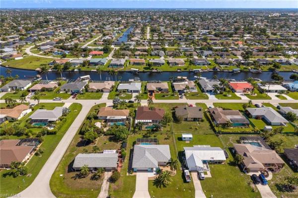 Cape Coral, 1132 32nd Ter, Cape Coral, Florida 33904, image 3