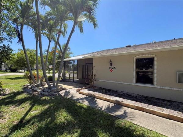 1425 51st Ln #95, Cape Coral, Florida 33914, image 2